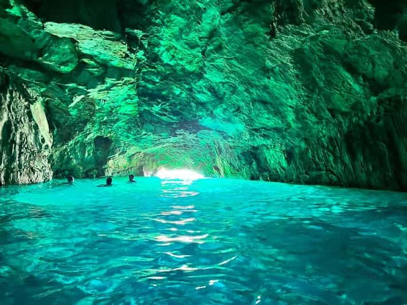 Au départ de Marseille : Randonnée guidée dans le parc national des Calanques