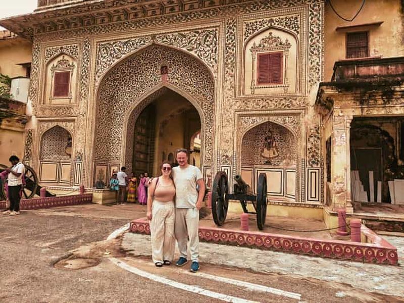 Visite privée d'une journée à Jaipur en tuk-tuk et gastronomie