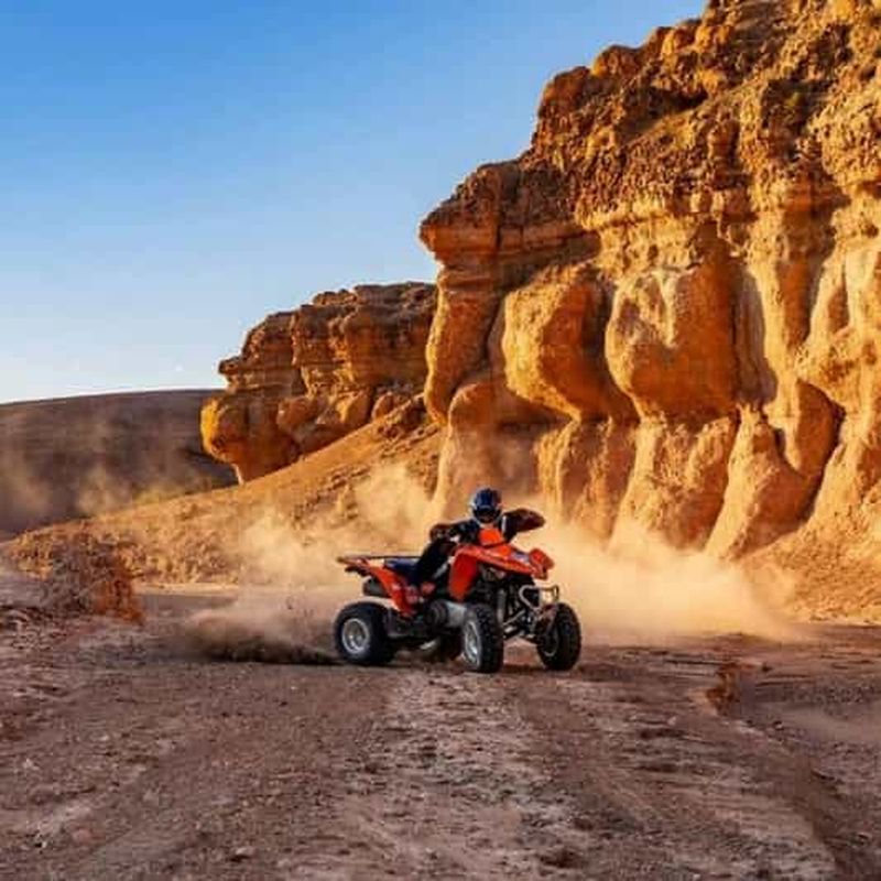 Marrakech : Agafay Desert Quad Bike avec déjeuner et piscine