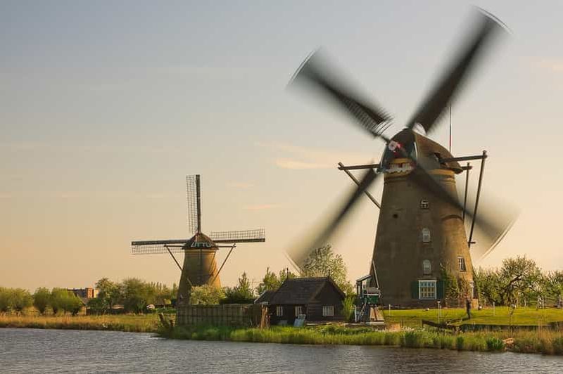 Au départ d'Amsterdam : Visite de Kinderdijk et de La Haye avec musées
