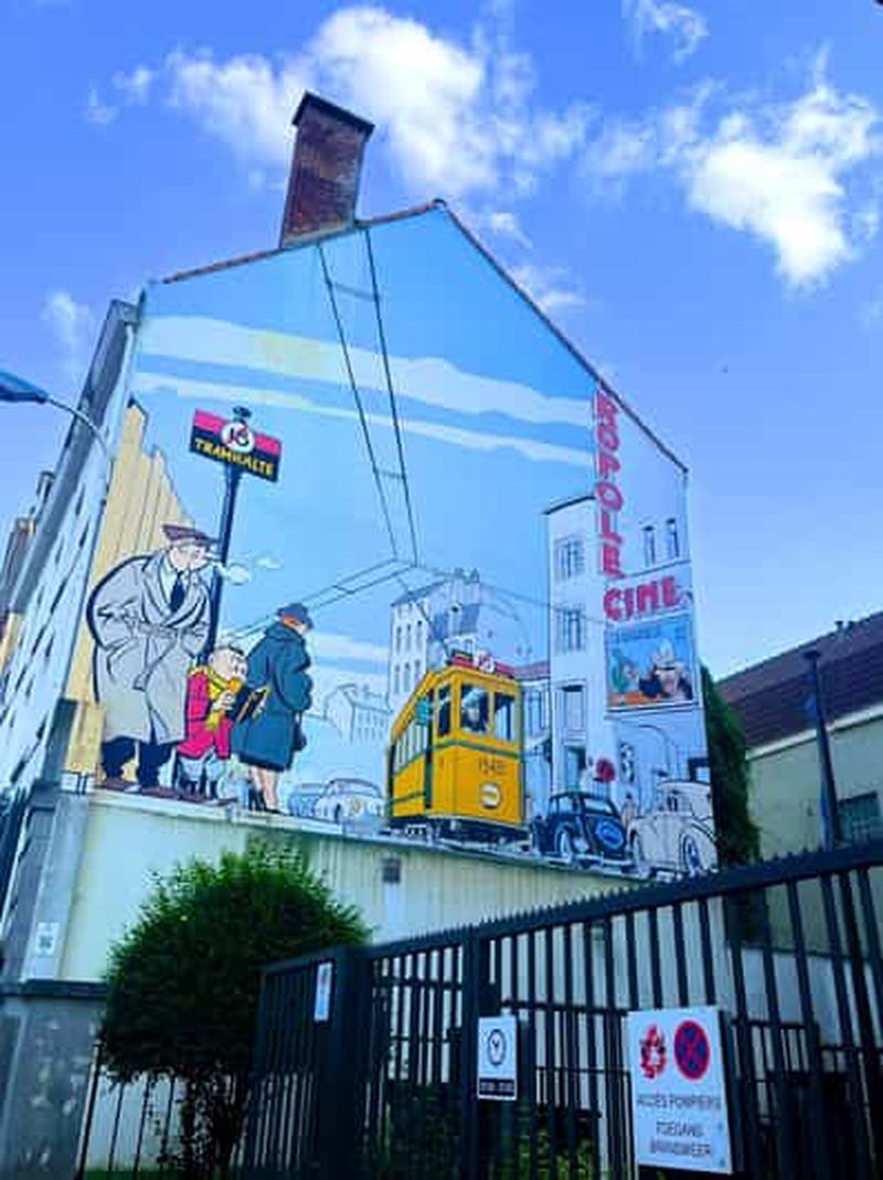 Bruxelles : 2 heures de visite à pied privée des remparts de la BD