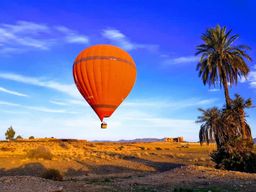 Marrakech : Vol en montgolfière avec petit déjeuner traditionnel