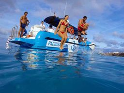 Fornells : sortie en bateau de 3 heures le long de la côte de Minorque
