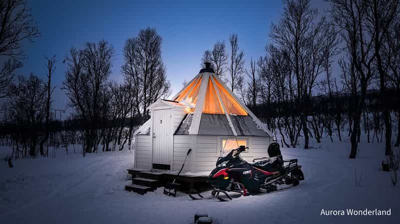 Tromsø : excursion en motoneige et nuit en lavvu