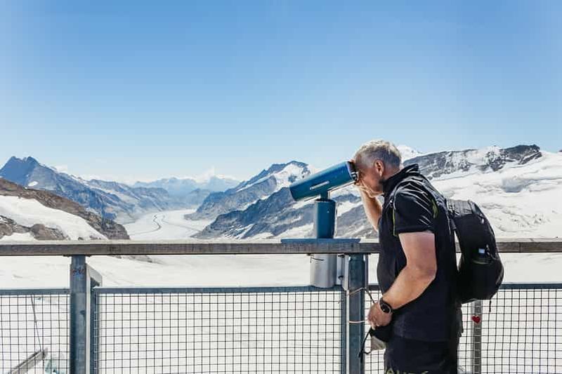 Depuis Zurich : Excursion guidée d'une journée à la Jungfraujoch avec trajet en train