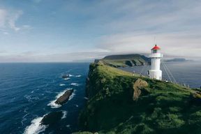 Aventure sur l'île aux macareux : excursion en bateau express à Mykines