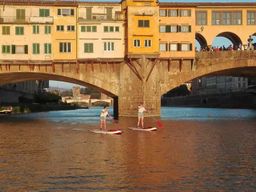 Florence : Visite du Ponte Vecchio et des Ponts en Paddle Boarding
