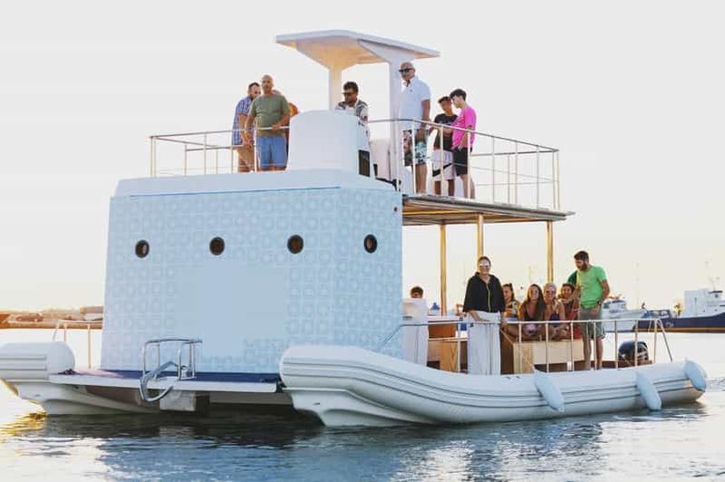 Taormina : BOAT PARTY IN CATAMARANO NELLA BAIA DI TAORMINA