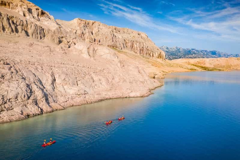 Au départ de Metajna/Novalja : Visite guidée de la baie de Pag en kayak de mer