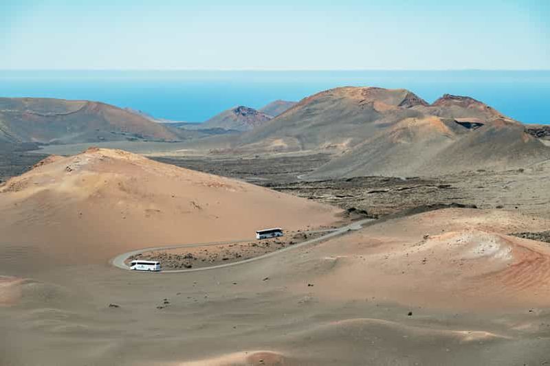 Lanzarote : visite du parc national de Timanfaya et de La Geria