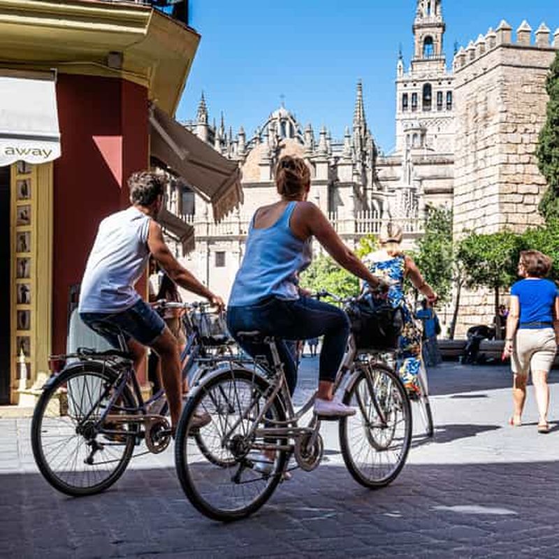 Séville : Visite touristique de la ville et de la culture locale à vélo
