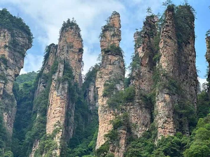 Zhangjiajie : billet d'entrée pour le parc forestier national et plus encore