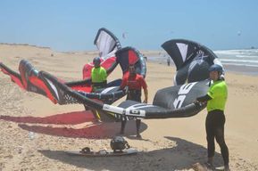 Essaouira : cours de kitesurf avec vestiaires et douches chaudes