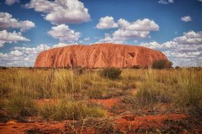 Depuis Alice Springs : Excursion d'une journée à Uluru avec dîner barbecue