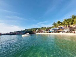 Sihanoukville : billet de ferry pour l'île de Koh Rong (aller-retour)