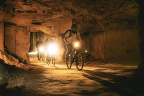 Valkenburg : Circuit souterrain à vélo dans les cavernes