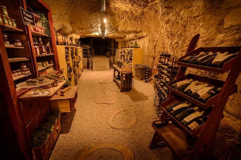 Amboise : Visite des Caves Ambacia et dégustation de vin