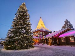 Rovaniemi : Village du Père Noël, 2 km en traîneau à chiens et Snowman World