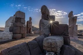 Depuis Le Caire : Tanis et Boubastis avec déjeuner traditionnel