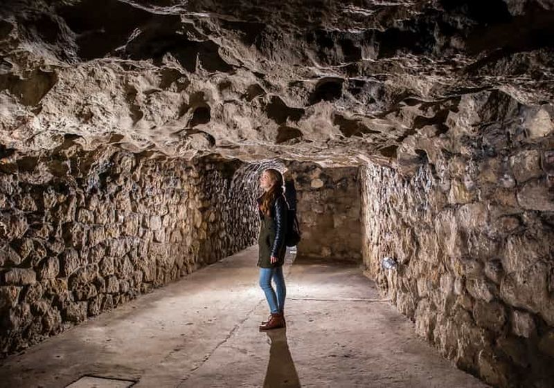 Budapest : Visite de la grotte du château de Buda