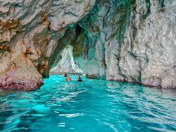 Alcudia : grotte des pirates, parc naturel et plongée en apnée