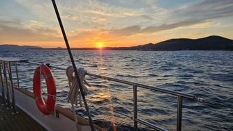 Saint-Raphaël : Croisière au coucher du soleil Cap Dramont & Île d'Or