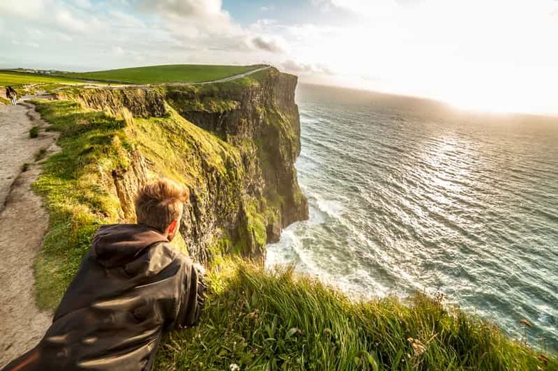 Dublin : Falaises de Moher, bord de l'Atlantique et ville de Galway