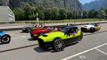 Ascona : Conduite d'un Vanderhall à 3 roues (Roadster) à travers les vallées