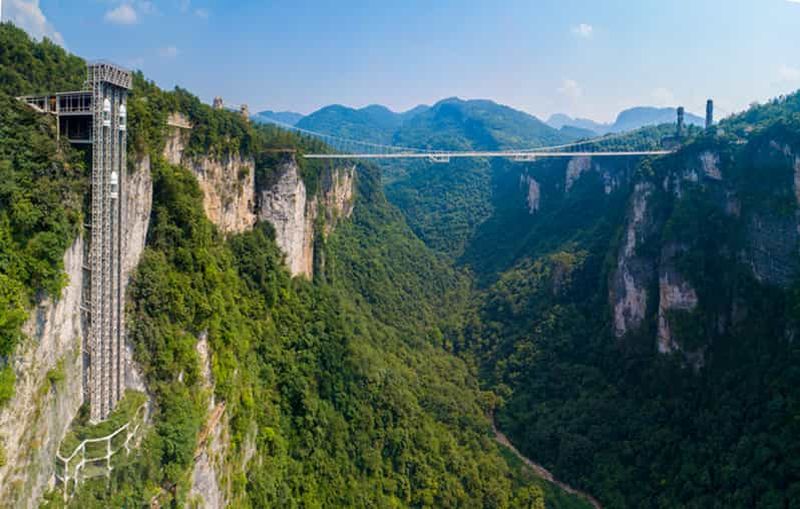 Parc national de Zhangjiajie : visite guidée de 2 jours avec pont de verre