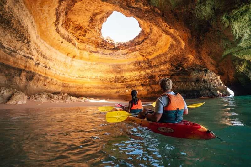 Benagil : excursion en kayak vers la grotte de Benagil (douche gratuite)