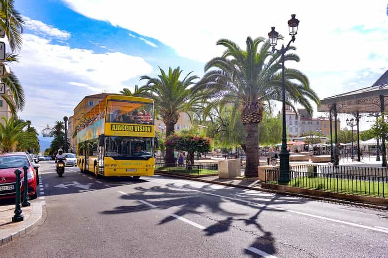 Ajaccio : Visite en bus à toit ouvert de la ville et de la côte