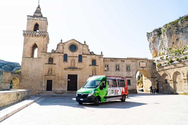 Matera : visite en bus avec entrée à la Casa Grotta