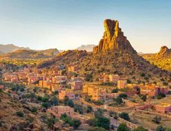 Au départ d'Agadir : Tafraoute l'Anti Atlas Excursion d'une journée avec déjeuner