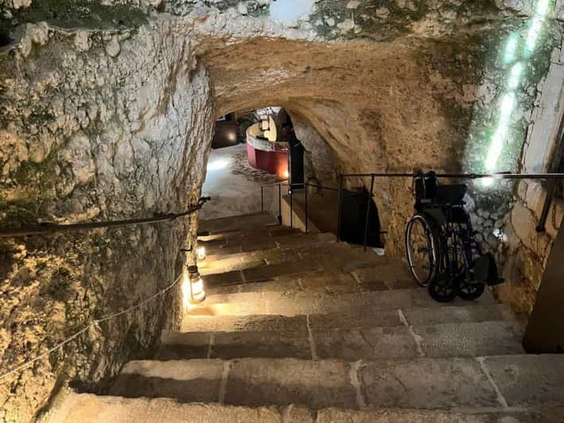 Frantoio Rosso Ipogeo Martina Franca : visite du moulin à huile médiéval