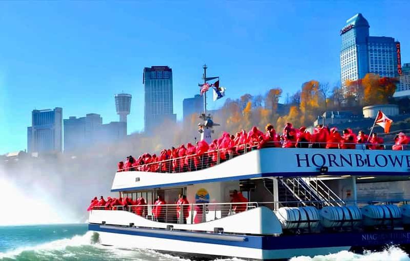 Toronto : visite d'une journée aux chutes du Niagara + entrée pour la croisière et l'expérience « Derrière les chutes »