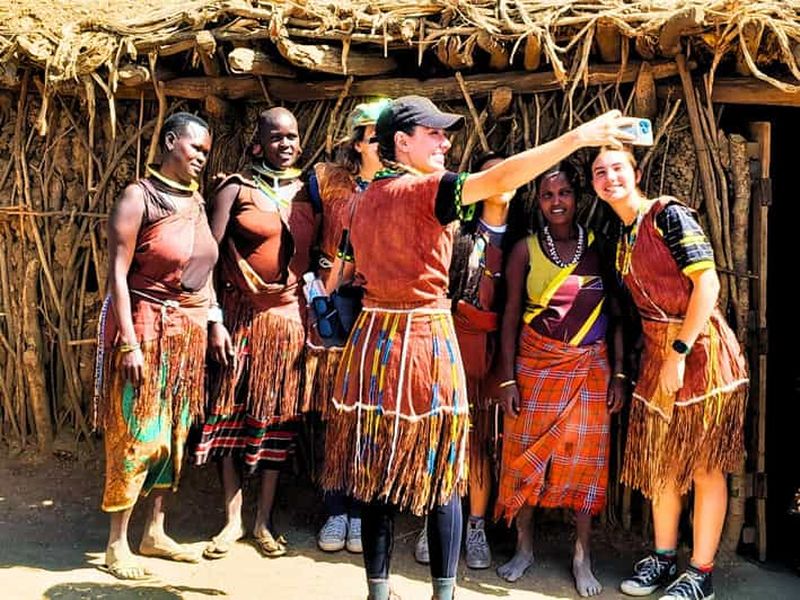 Excursion d'une journée au lac Eyasi avec Hadzabe et Datoga ...