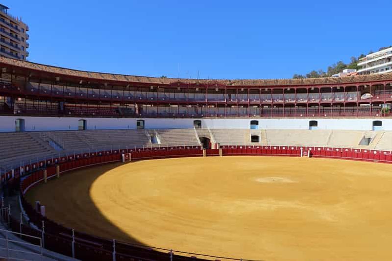 Malaga : visite des arènes de Malagueta et exposition immersive