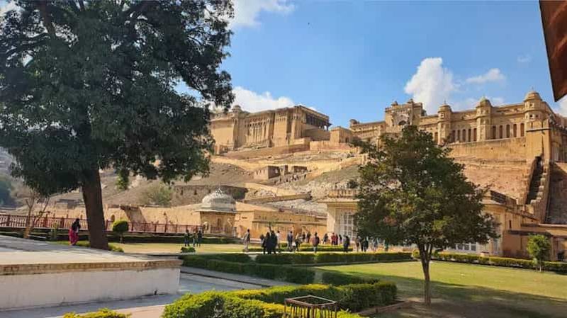 Jaipur : visite guidée du fort de Jaigarh avec billet d'entrée