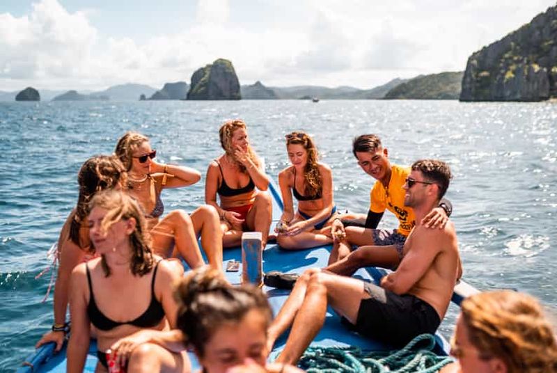 El Nido : Circuit dans les îles par Haqqy Life