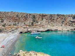 La Canée : Croisière sur la plage de Menies et dans la baie de Chironisia avec plongée en apnée