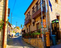 Troodos-Olympe : huile d'olive, cave et village de Laneia