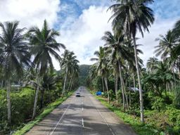 Siargao : lagon de Sugba, piscines rocheuses et rivière