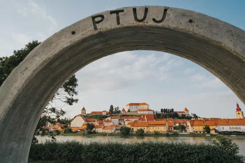 Ptuj : Café du matin et promenade dans la vieille ville (♥️)
