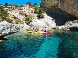 Sant Elm : excursion guidée en kayak à Cala en Tío et grottes