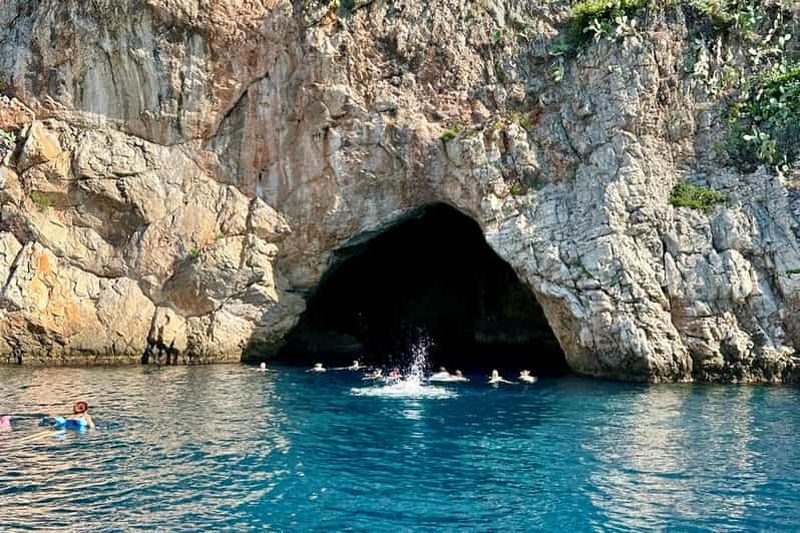 Nice : Grottes de Mala, Villefranche & Tour en bateau de plongée en apnée