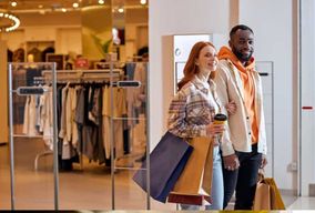 Excursion shopping à Rome : boutiques de créateurs et charme du bord de mer d'Anzio