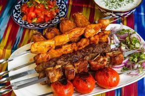 Samarcande : Cours de cuisine familiale locale et visite du bazar Siyob