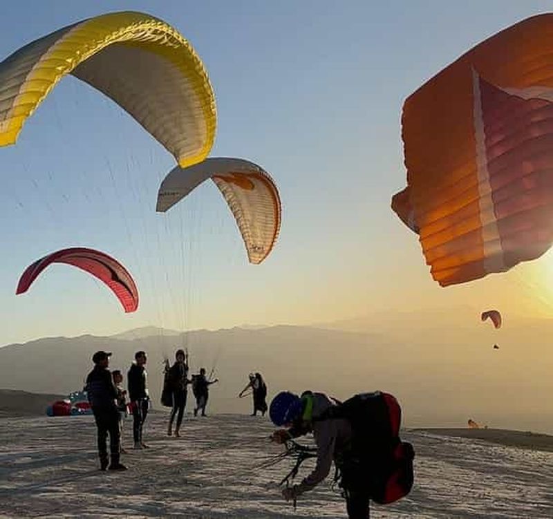 Marrakech : Parapente au-dessus du désert d'Agafay et de l'Atlas
