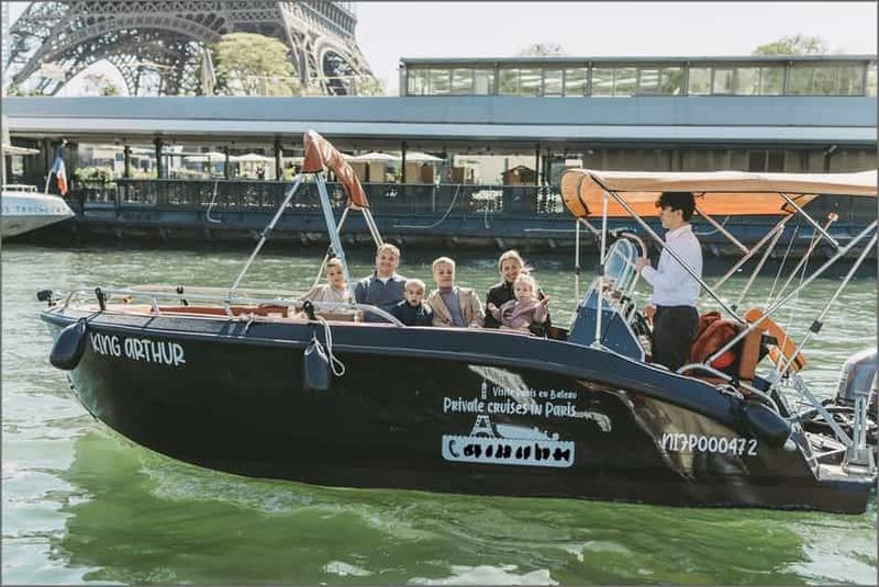 Les meilleures croisières privées à Paris avec champagne et d'autres surprises