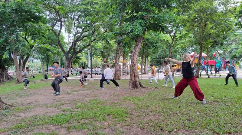 Bangkok : Atelier de kung-fu traditionnel Wushu dans le parc Lumpini
